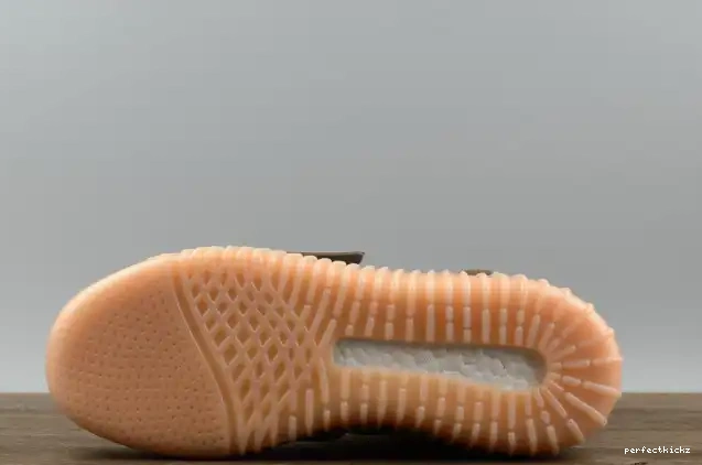 Boost Brown adidas Light Yeezy BY2456 750 0608